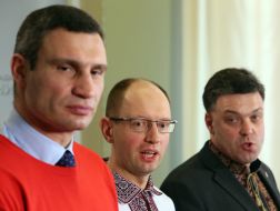 Виталий Кличко, Арсений Яценюк и Олег Тягнибок