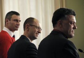 Vitaliy Klichko, Arseniy Yatsenyuk and Oleg Tyagnibik