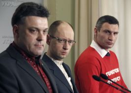 Vitaliy Klichko, Arseniy Yatsenyuk and Oleg Tyagnibik