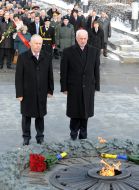 Nikolay Azarov and Vladimir Rybak