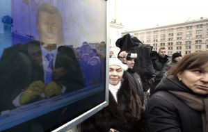 People watching speeches of Viktor Yanukovіch