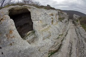 Spelaean city Eski Kermen