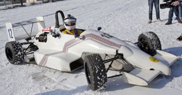 Гоночний автомобіль