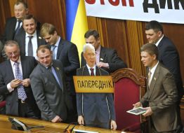 Cardboard figure of Nikolai Azarov