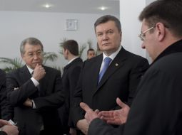 Сергій Тулуб, Віктор Янукович та Сергій Одарич