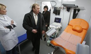 Irina Akimova and Igor Shchepotin