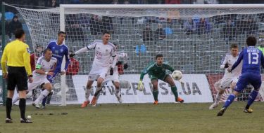 Playing moment of match