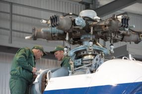 Assembling helicopter