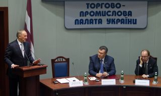 Viktor Yanukovych, Andris Berzins and Gennadiy Chizhykov