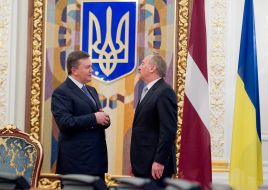 Viktor Yanukovych and Andris Berzins