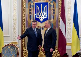 Viktor Yanukovych and Andris Berzins