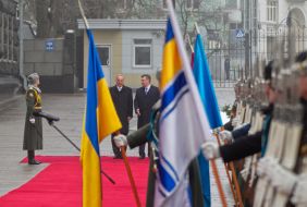 Viktor Yanukovych and Andris Berzins