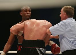 Dudu Engumbu and Vyacheslav Uzelkov