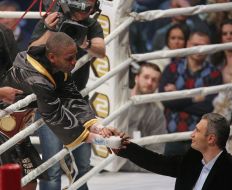 Dudu Engumbu and Vitali Klitschko