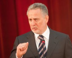 Dmitry Firtash