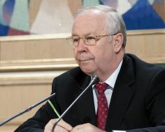 Владимир Рыбак