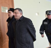 The convoy leads Andrey Slyusarchuk