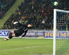 Playing moment of match