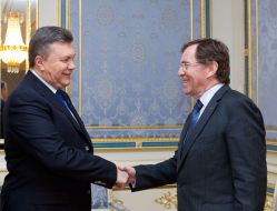Jean-Claude Mignon and Viktor Yanukovich