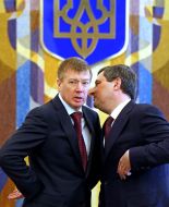 Eduard Matviychuk and Sergey Larin