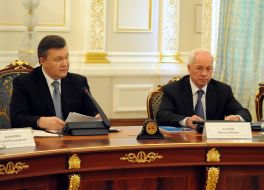 Nikolay Azarov and Viktor Yanukovіch
