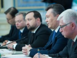 Viktor Yanukovich and Sergey Arbuzov