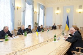 Vladimir Rybak and Mihaly Bayer