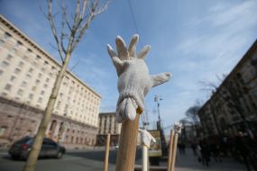 The landing of chestnuts