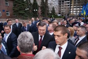 Viktor Yanukovich in Nikolaev