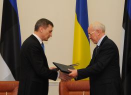 Nikolay Azarov and Andrus Ansip