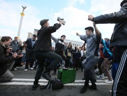 Участники парада гопников