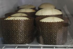 Baking Easter cakes
