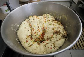 Baking Easter cakes