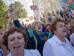 Установление рекорда "Массовое исполнение песни «День победы»"