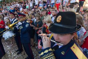 Установление рекорда "Массовое исполнение песни «День победы»"