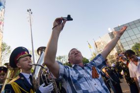 Установление рекорда "Массовое исполнение песни «День победы»"