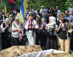 Перезахоронение останков жертв НКВД