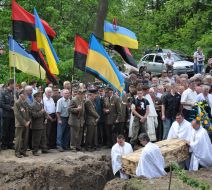 Перезахоронение останков жертв НКВД
