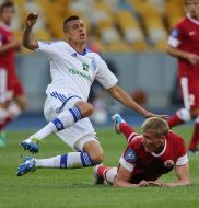 Evgeniy Hacheridi and Roman Emelyanov