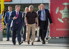 Rinat Akhmetov and Mircea Lucescu