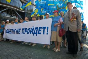 Participants of the anti-fascist meeting
