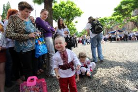 Children in national costumes
