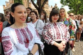Participants of patriotic action "Day of embroidery"