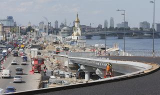 Реконструкция Почтовой площади