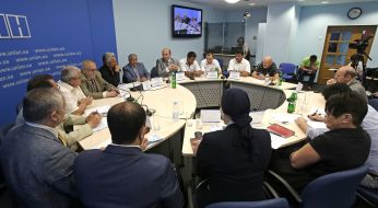 Учасники круглого столу