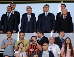 Mikhail Dobkin, Rinat Akhmetov, Viktor Yanukovych and Volodymyr Rybakyan