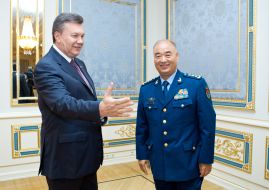 Viktor Yanukovich and Xu Qiliang
