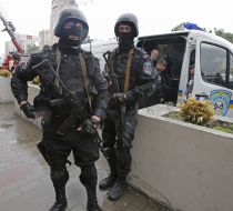 Участники антитеррористических тактико-специальных учений