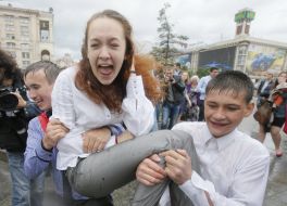 Випускники