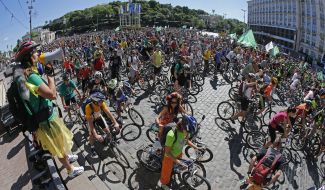 Participants of paradu "bicycle day"